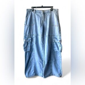 Simple Society women’s jeans